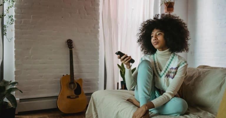 How to Stop Being Lazy: 22 Lazy Habits to Stop Doing