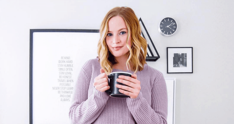 How Cath Turned Her New Blog into a Full-Time Business in 1 Year interview with cath from the content bug