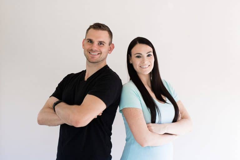 How These High School Sweethearts Started a Six-Figure Blog in 3 Years and (Both) Quit Their Jobs