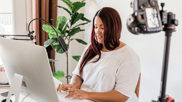 most profitable blog niches