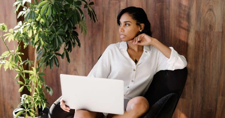 100 Confidence Affirmations to Boost Self-Esteem and Reclaim Your Power