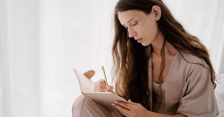 Daily Journaling: How 750 Words a Day Can Change Your Life - inevitable things in life