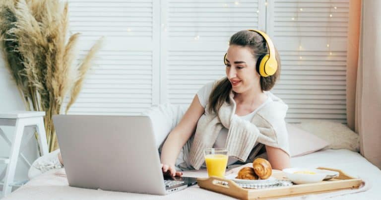 Top 5 Affiliate Programs: A Comprehensive Review