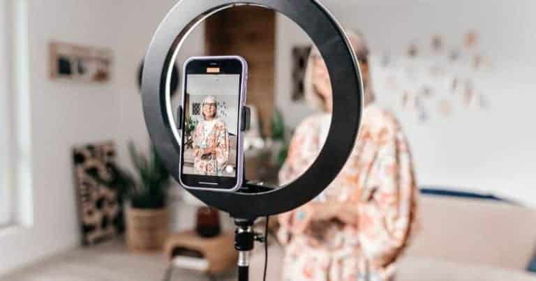 content marketing strategy - the power of storytelling in social media marketing