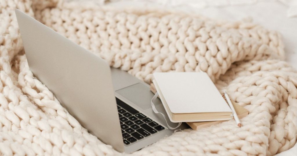 Why I Love Blogging: 7 Reasons It's The Best Business Model