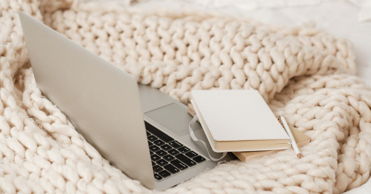 Why I Love Blogging: 7 Reasons It's The Best Business Model