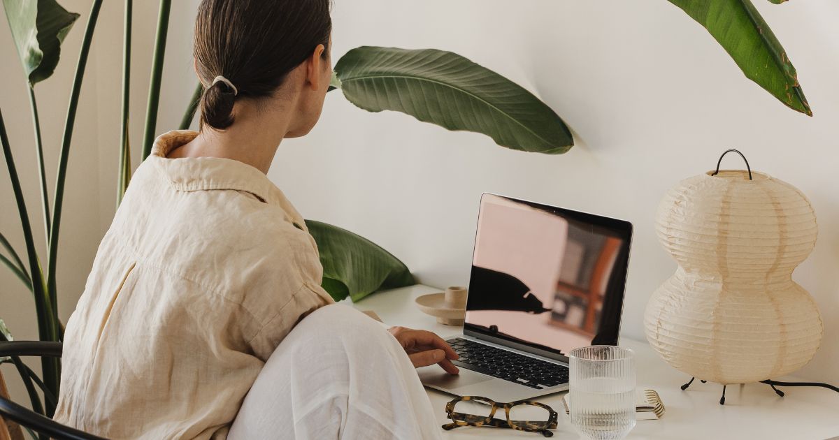 Hobby Blogging vs Professional Blogging: Here’s How to Tell the Difference