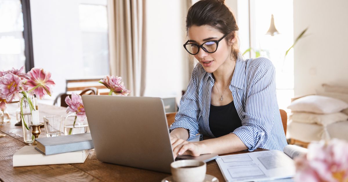 The TikTok Trick I Use to Validate Blog Ideas Fast